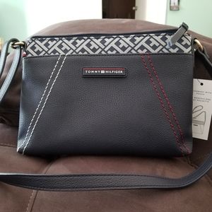 Cross body with pouch